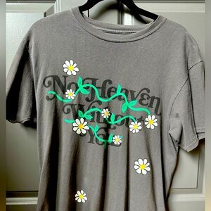 PACSUN tee flower design great condition